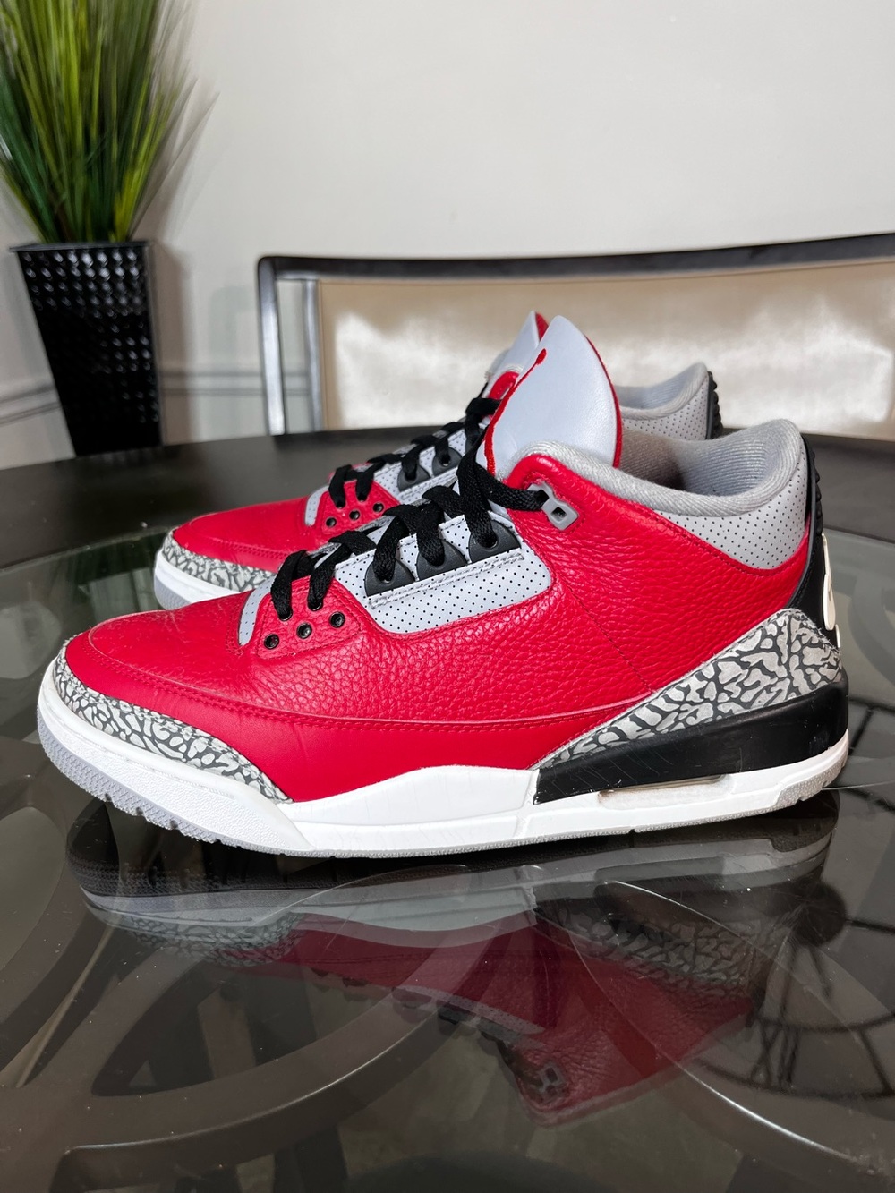 Nike Air Jordan 3 Retro SE
Unite Fire Red Cement Mens
Sz 13